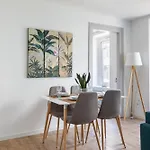 Proche Centre Ville, Moderne&cosy, Ultra Calme Appartement *